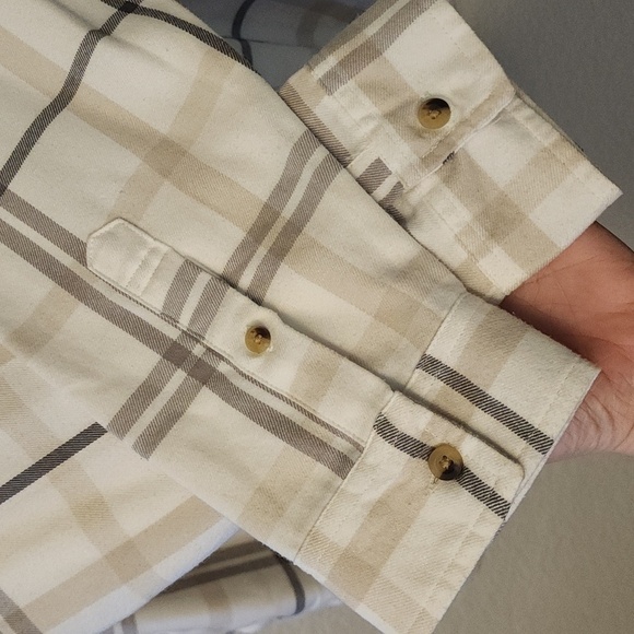 JACHS Girlfriend New York Button Down Flannel - Picture 8 of 11